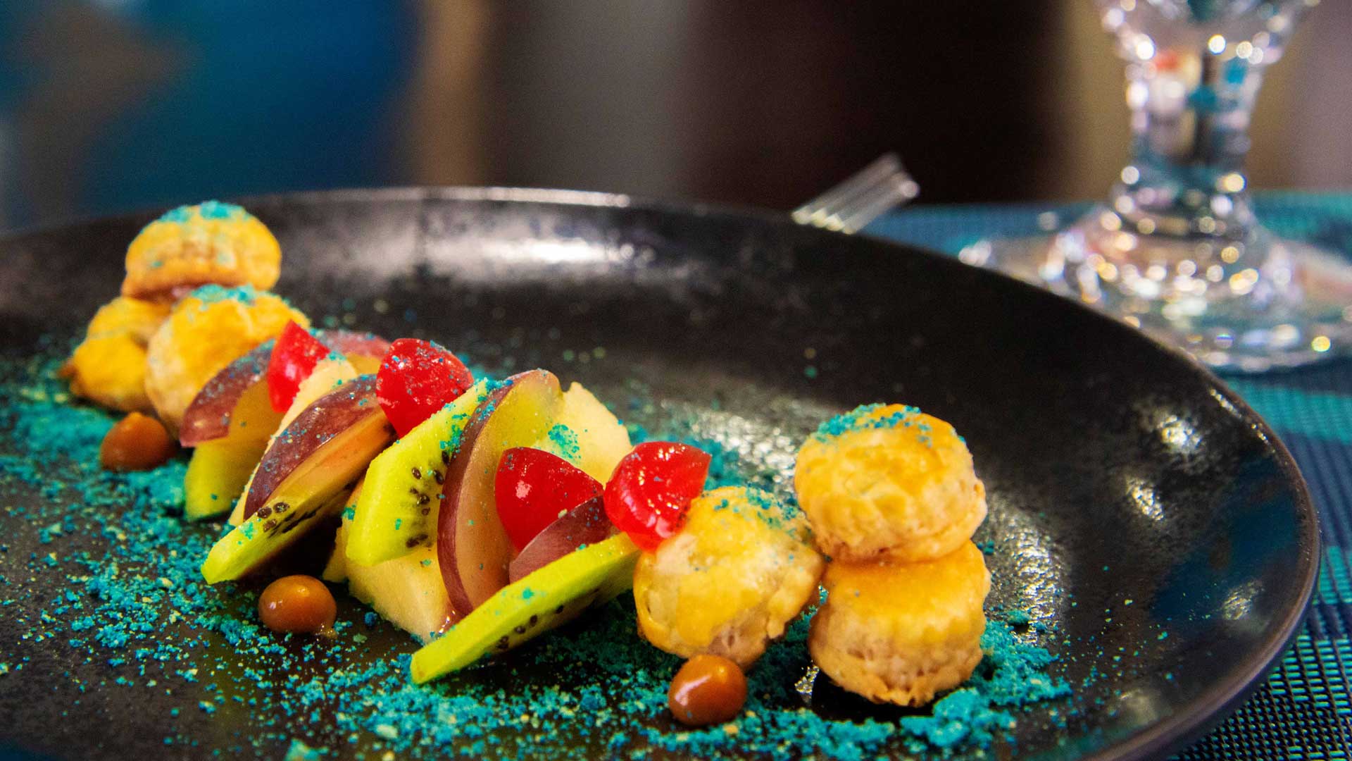 Cuisine Slide Ecogalaxy Catamaran - Galaxy Cruises